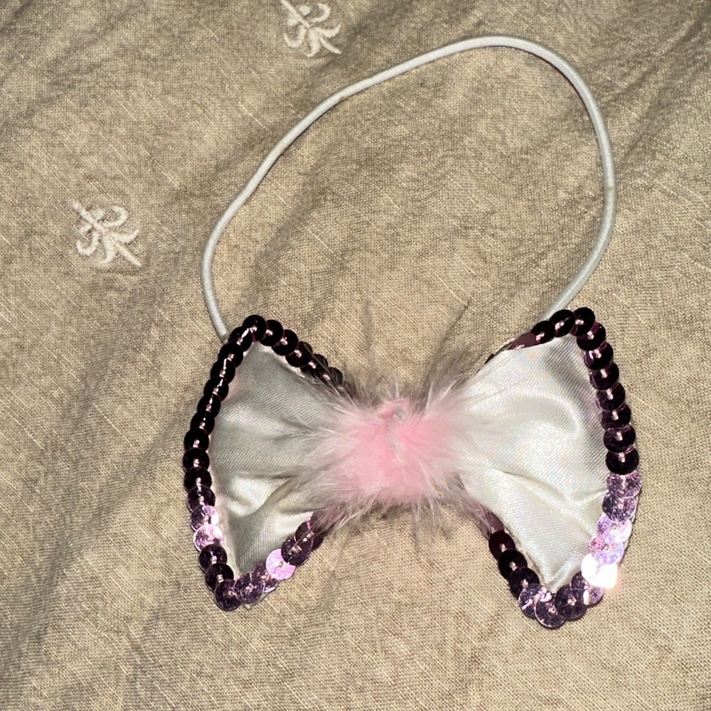 Adult Pink Bow tie with Feathers & Sequence
